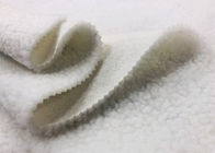 material do velo de 320GSM Woollike Sherpa para o branco da roupa 100 por cento de poliéster